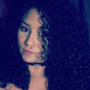 Meet your Posher, Mayra